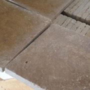 proton_marble_noche_travertine (6)